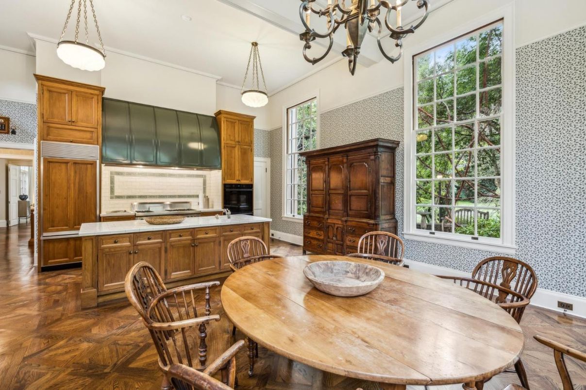 Chandelier, Dining room, Interior, Kitchen, Pendant Lights, Wood Texture Flooring