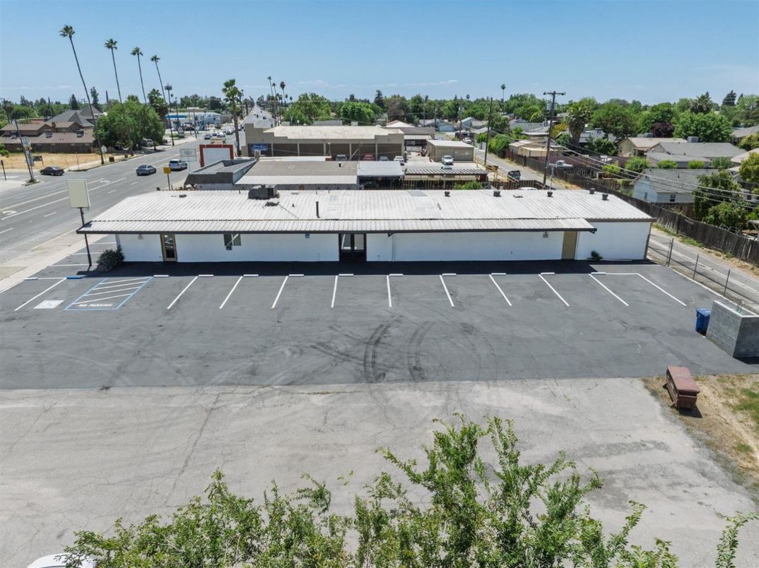 Exterior, Drone