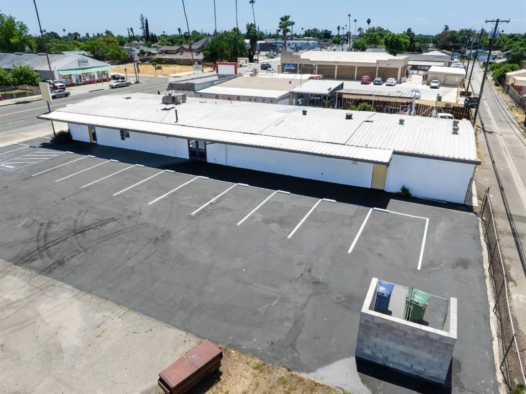 Exterior, Drone
