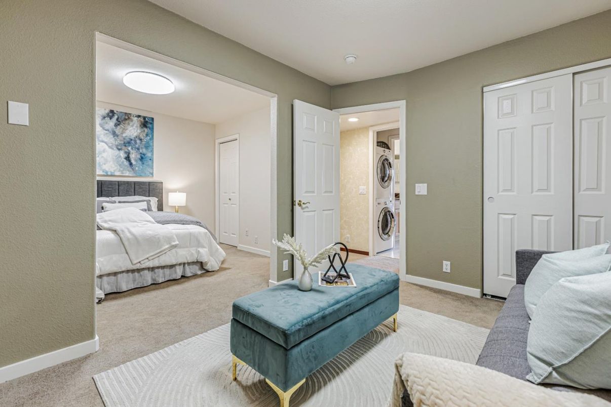 Bedroom, Interior, Recessed Lighting, Utility Closets, Washer