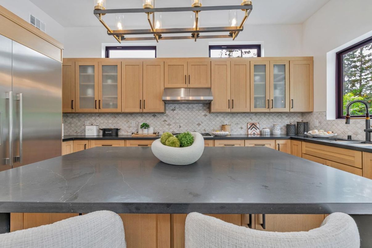 Interior, Kitchen, Stainless Steel Appliances