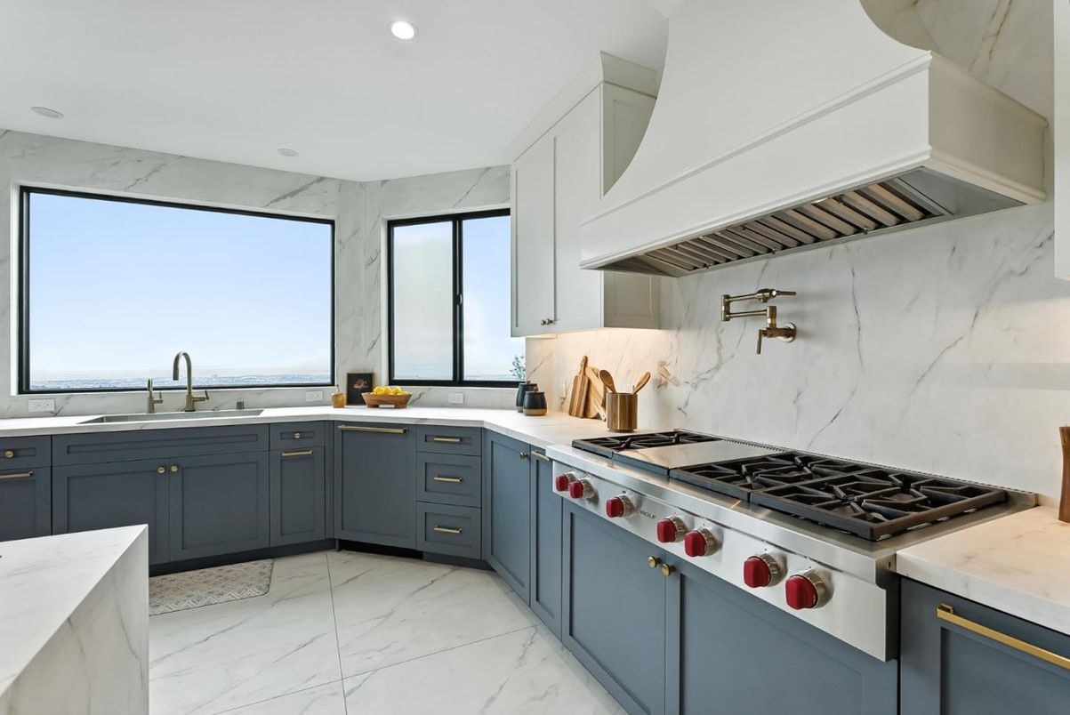 Interior, Kitchen, Marble, Marble Walls, Recessed Lighting, Water