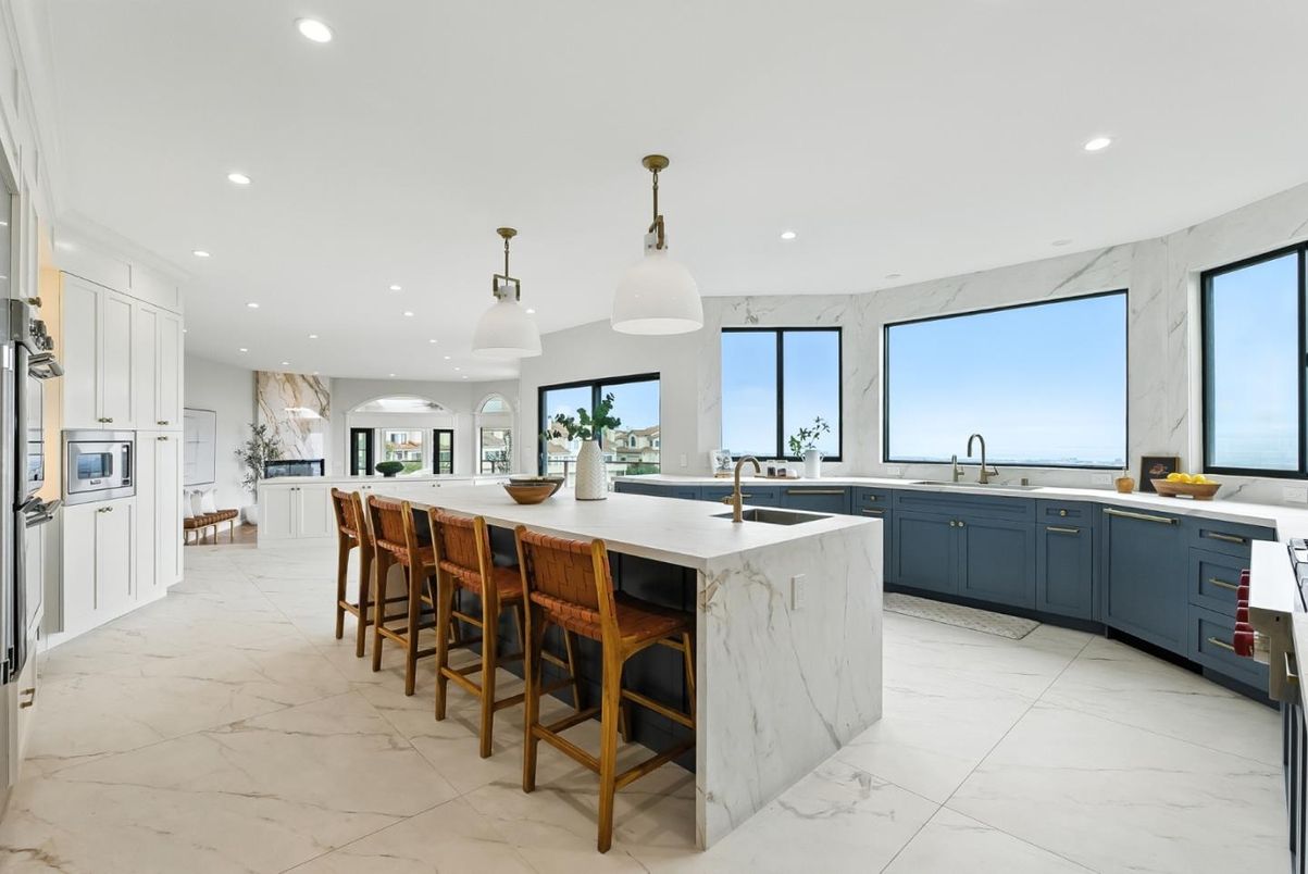 Interior, Kitchen, Marble, Marble Walls, Pendant Lights, Recessed Lighting