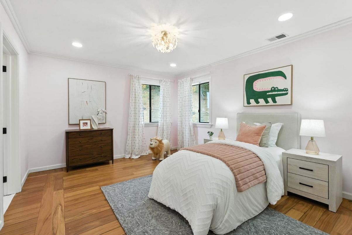 Bedroom, Interior, Recessed Lighting, Wood Texture Flooring