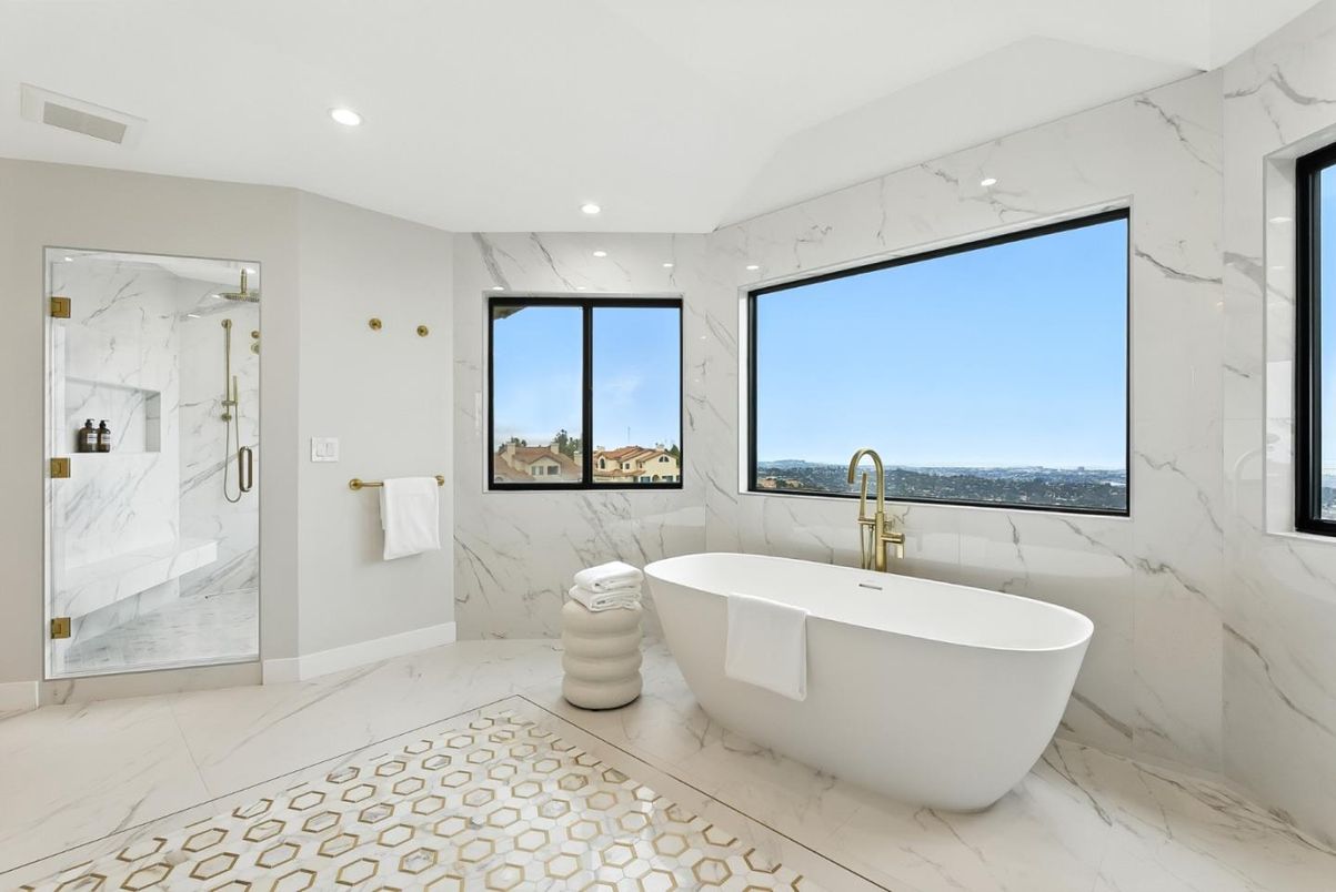 Bathroom, Free Standing Baths, Interior, Marble, Marble Walls, Recessed Lighting