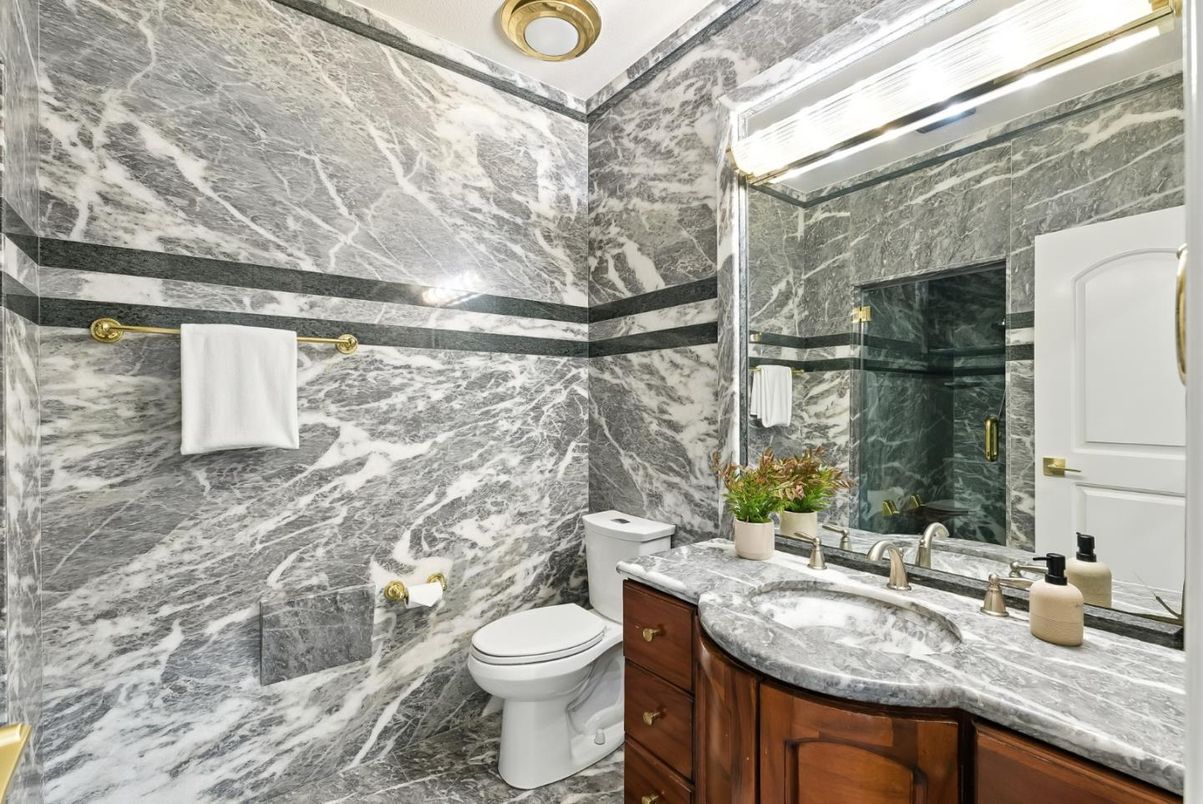 Bathroom, Interior, Marble, Marble Walls