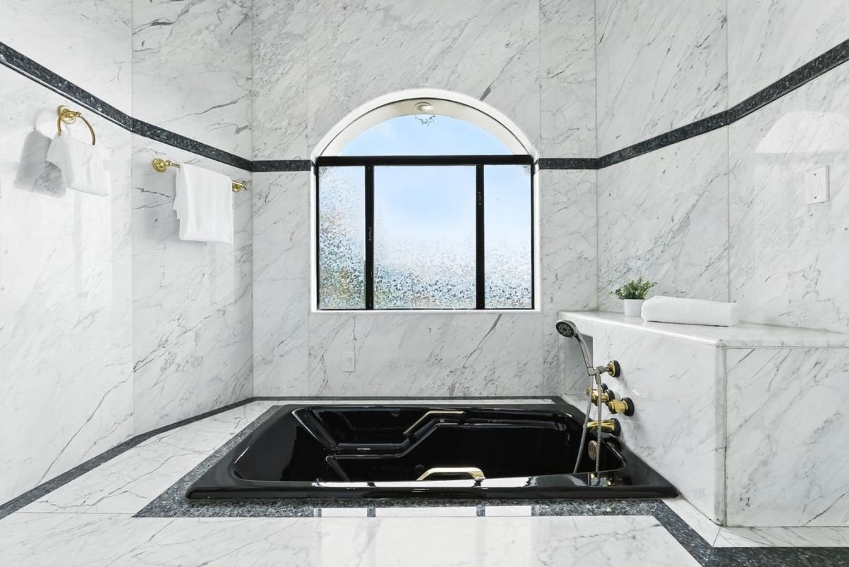 Bathroom, Interior, Marble, Marble Walls
