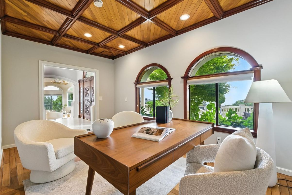 Home Office, Interior, Recessed Lighting, Wooden Beams, Wooden Ceilings, Wood Texture Flooring