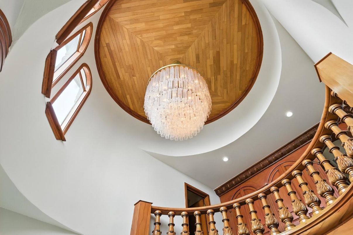 Chandelier, Interior, Recessed Lighting
