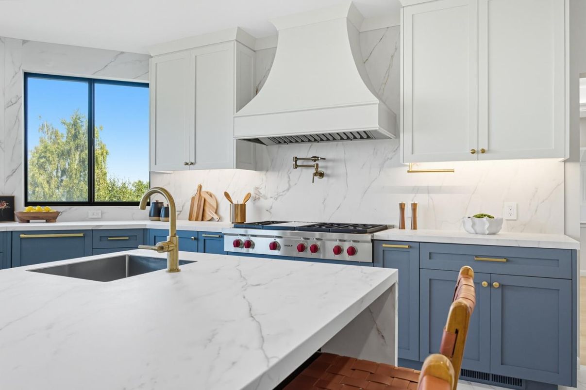 Interior, Kitchen, Marble Walls, Stainless Steel Appliances