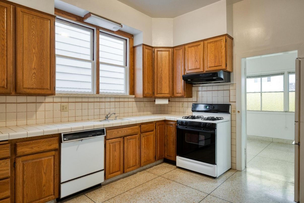 Interior, Kitchen, Tile Countertops