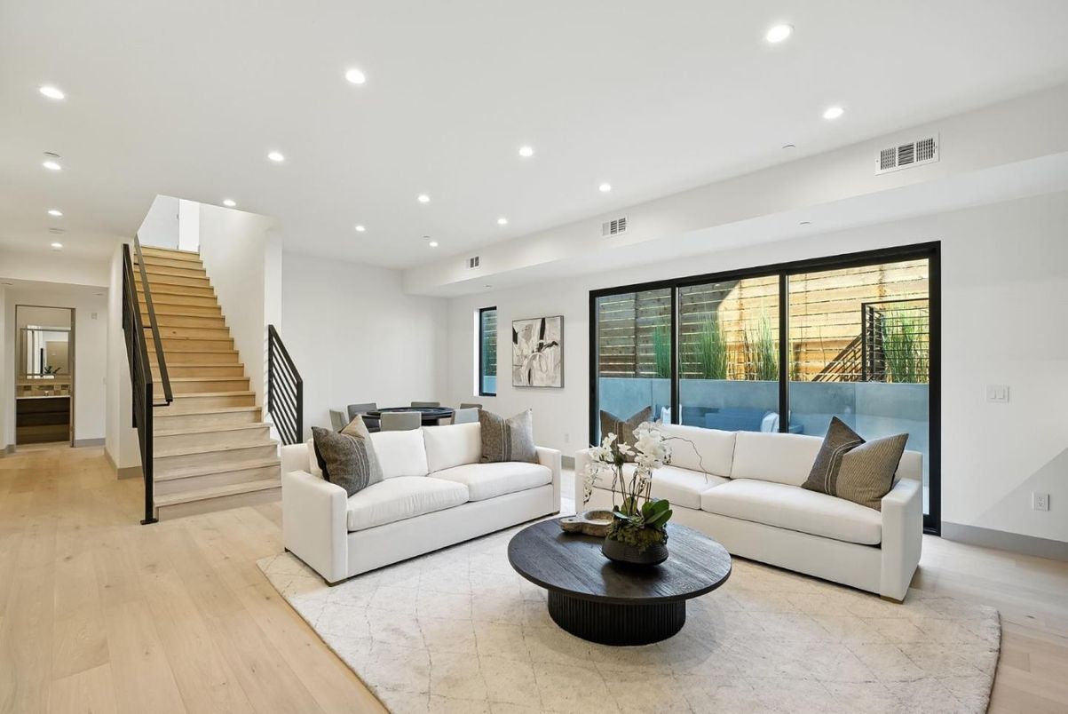 Dining room, Interior, Living room, Recessed Lighting, Wood Texture Flooring