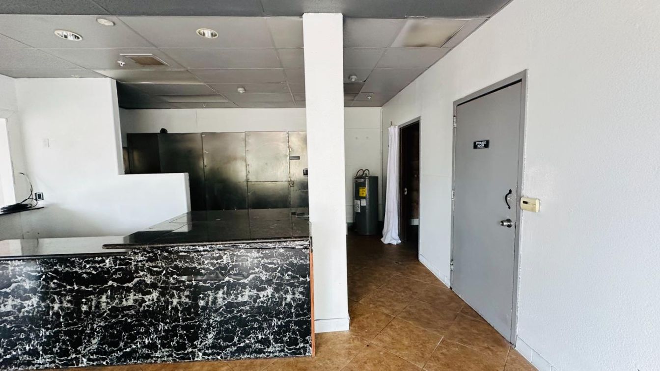 Elevator, Interior, Recessed Lighting