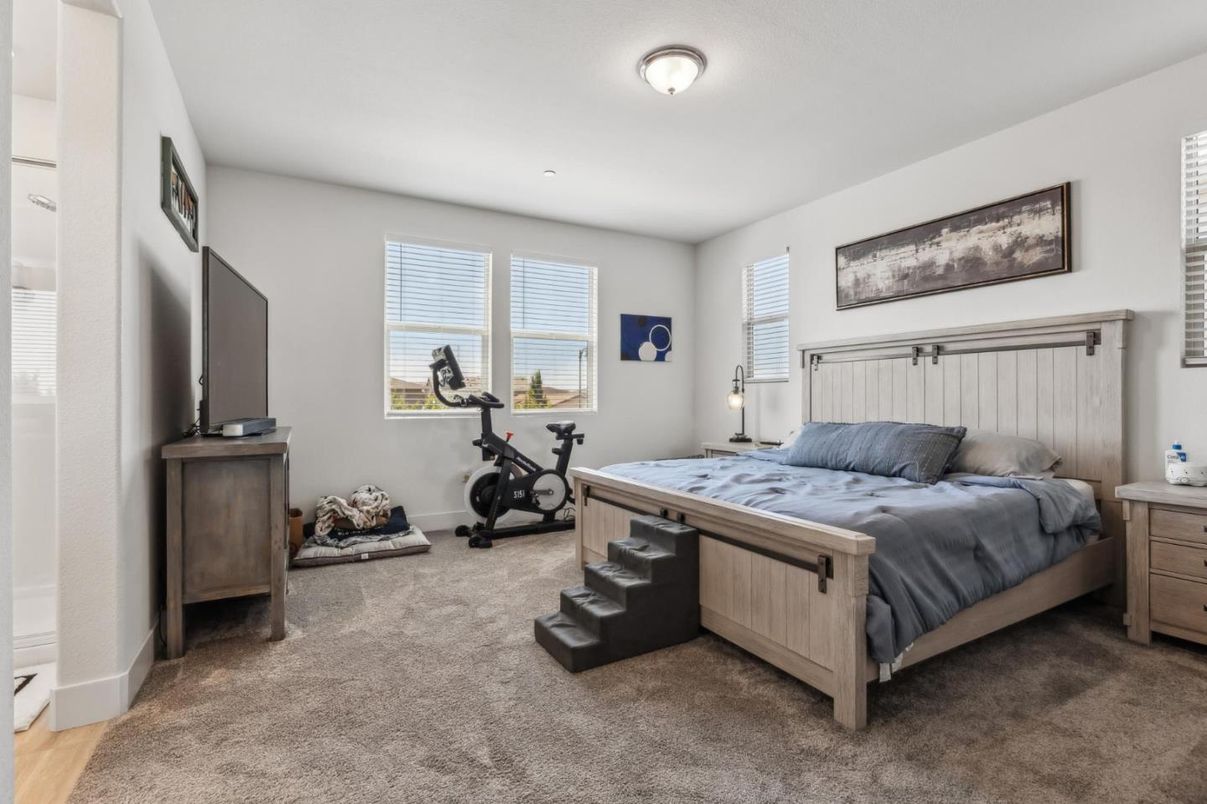 Bedroom, Fitness Equipment, Interior