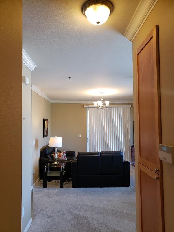 Chandelier, Interior, Living room