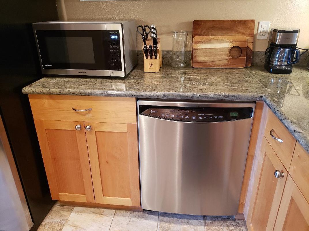 Interior, Kitchen, Stainless Steel Appliances