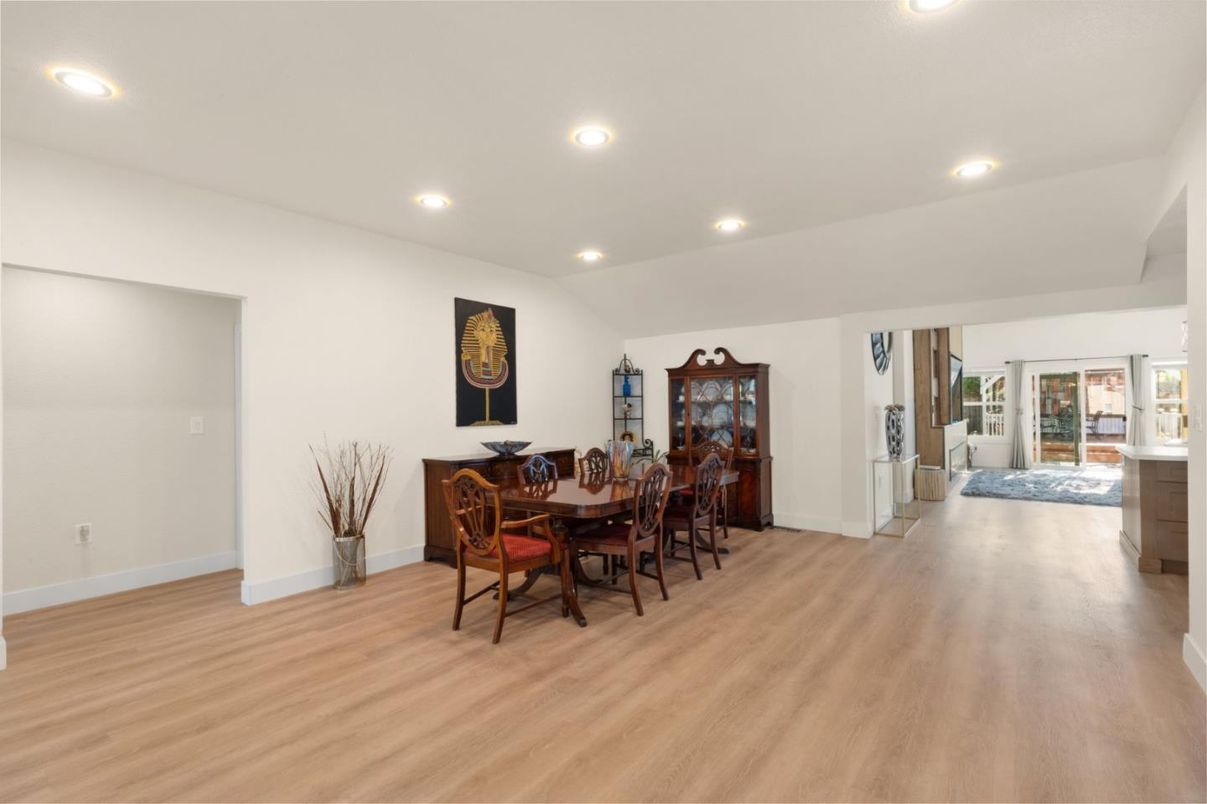 Dining room, Interior, Recessed Lighting, Wood Texture Flooring