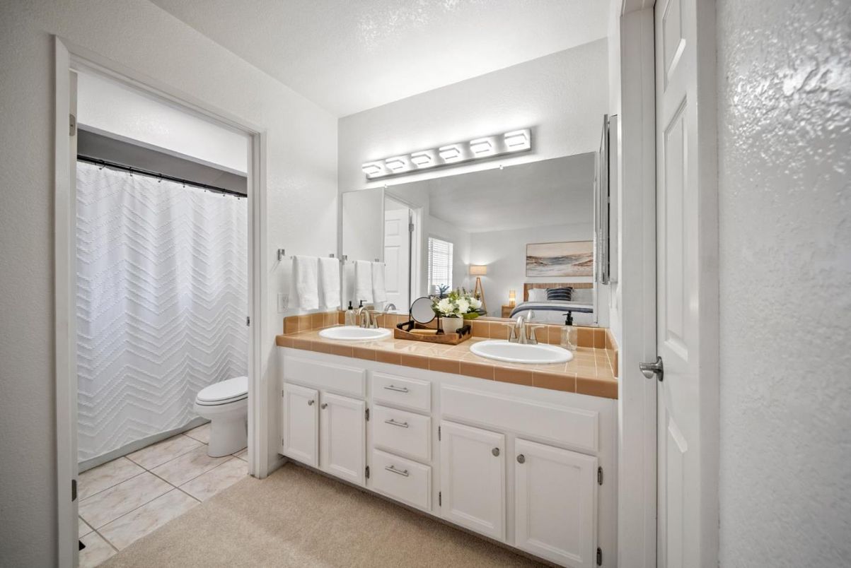 Bathroom, Dual Sink Vanities, Interior, Tile Countertops