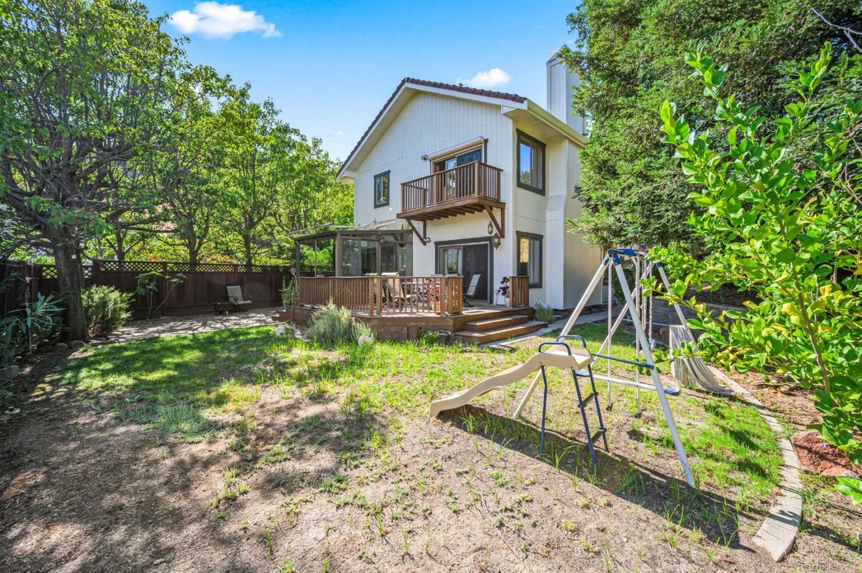 Backyard, Exterior, Playground