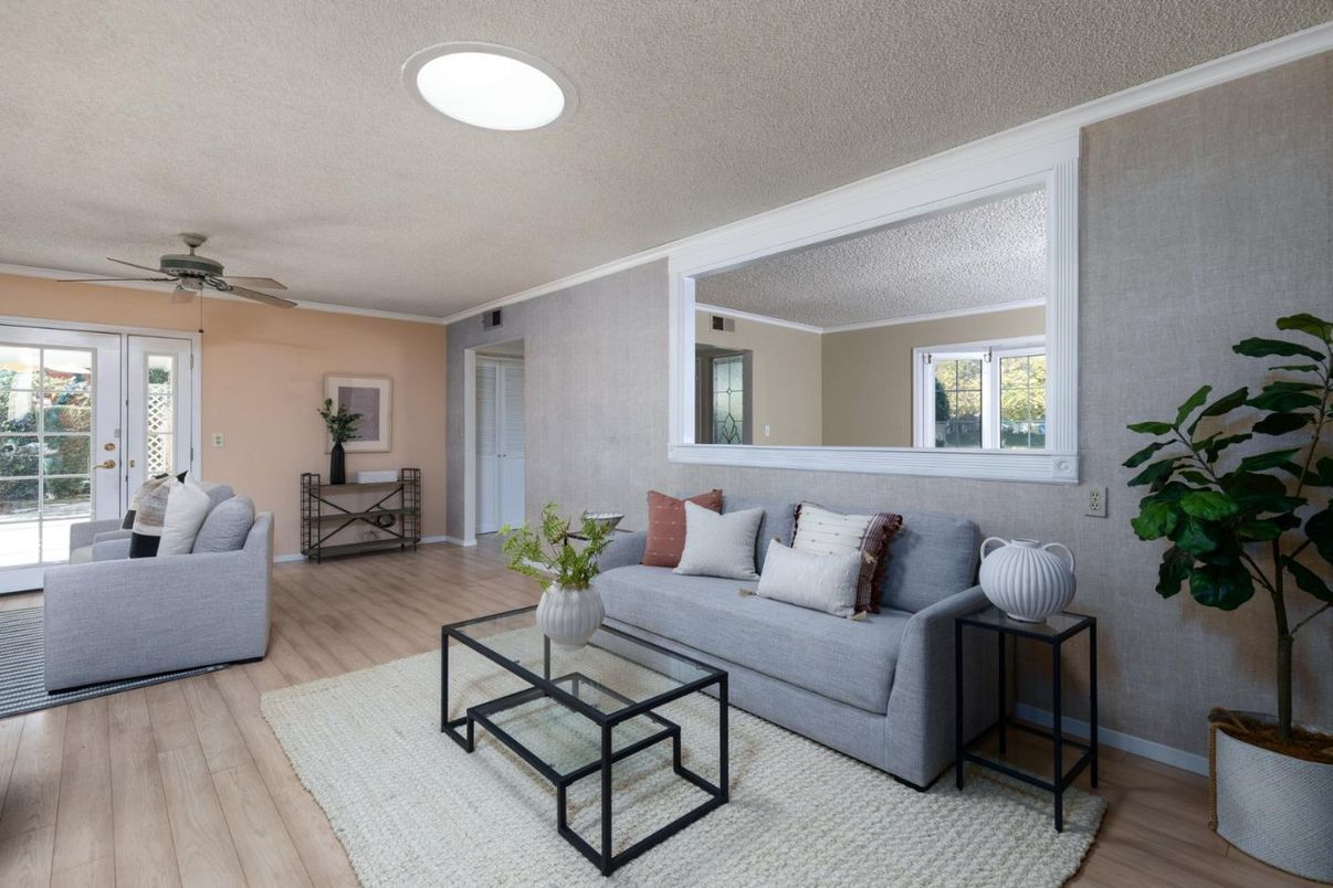 Interior, Living room, Recessed Lighting, Wood Texture Flooring