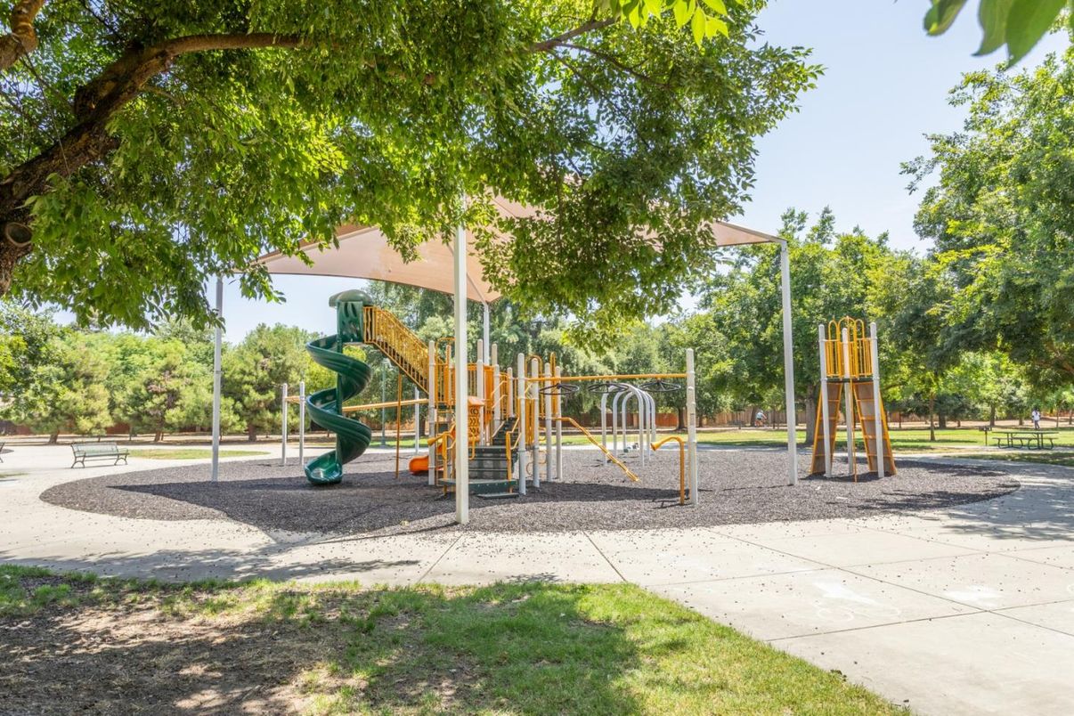 Backyard, Exterior, Playground