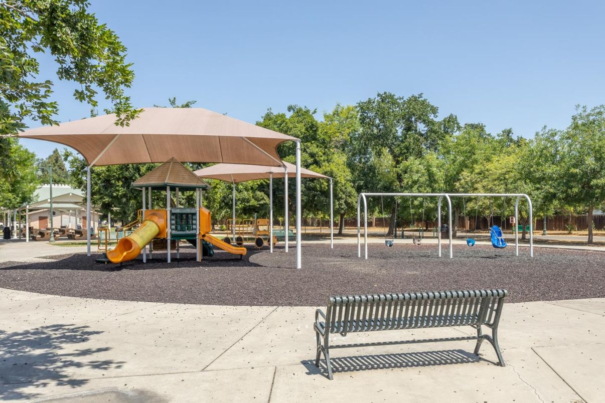 Backyard, Exterior, Playground