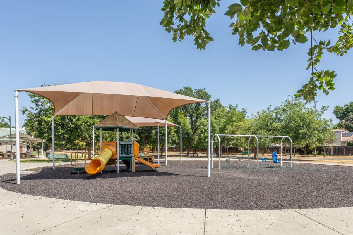 Backyard, Exterior, Playground