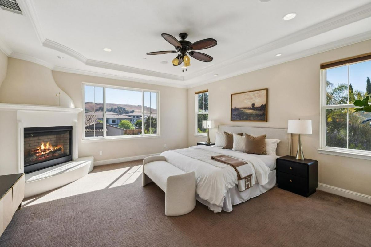 Bedroom, Fireplace, Interior, Recessed Lighting