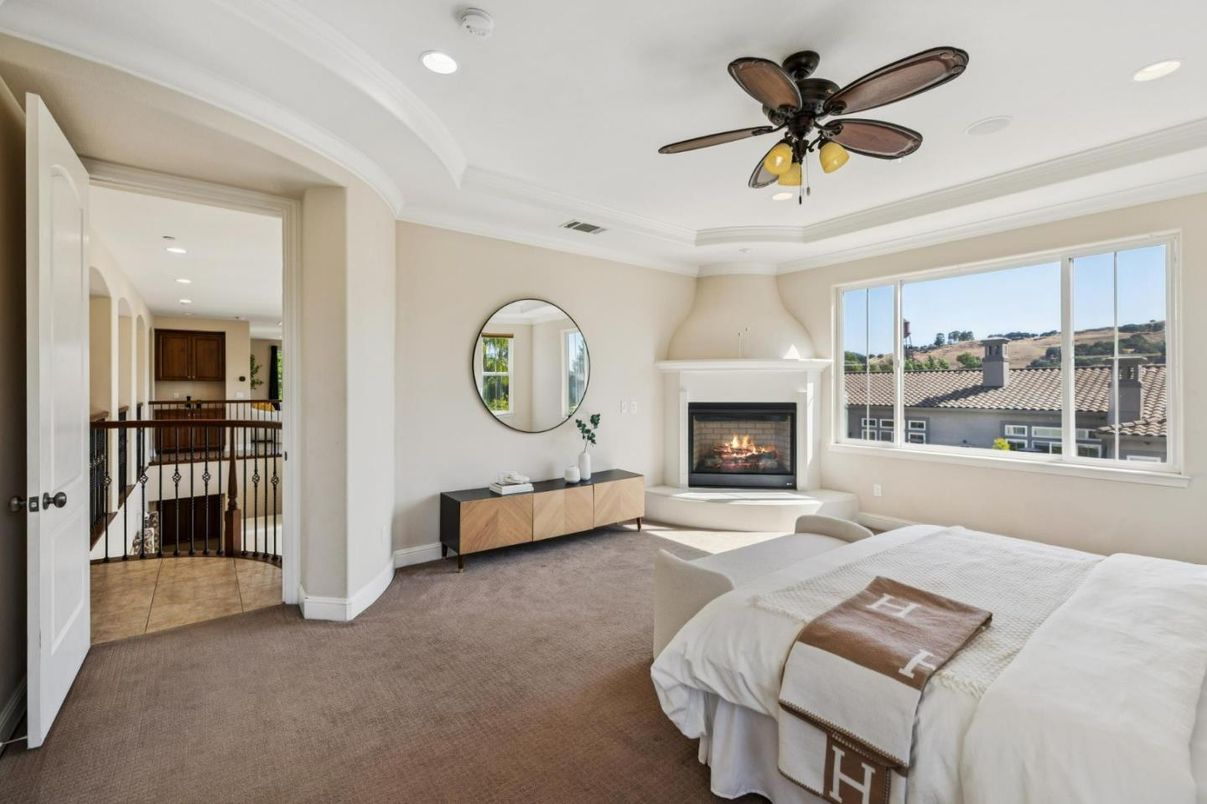 Bedroom, Fireplace, Interior, Recessed Lighting