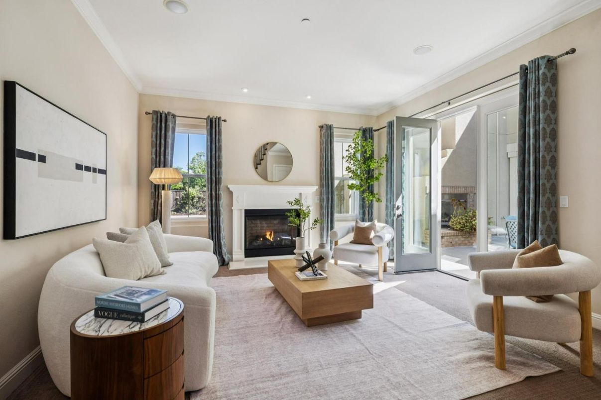 Fireplace, Interior, Living room, Recessed Lighting