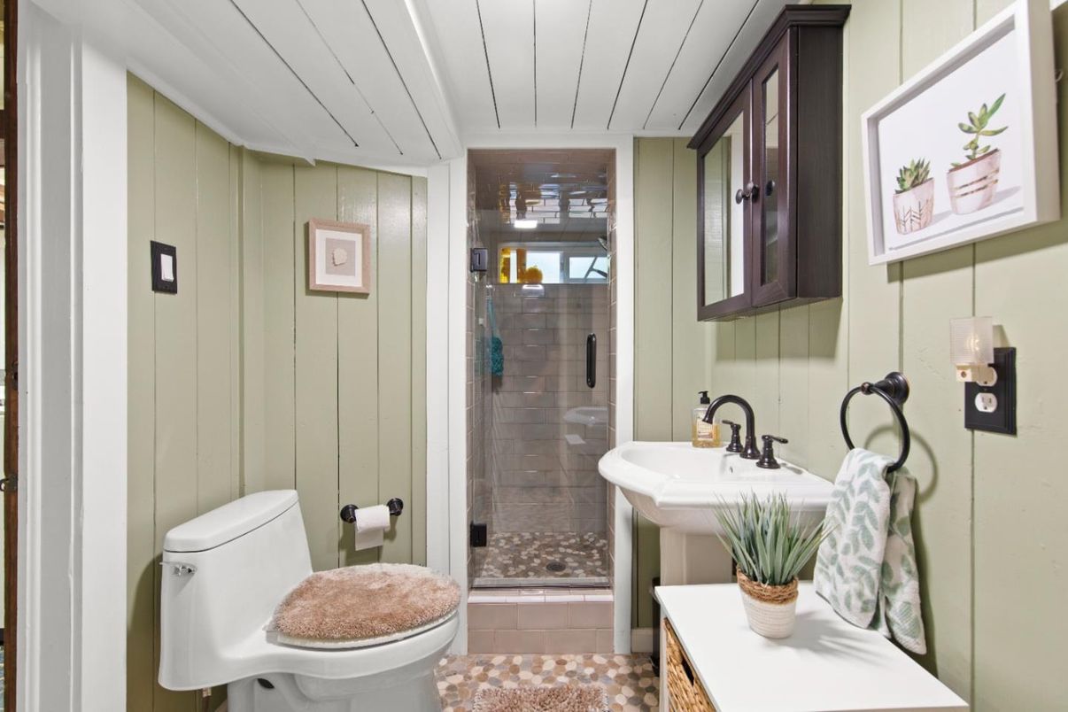 Bathroom, Glass Shower, Interior