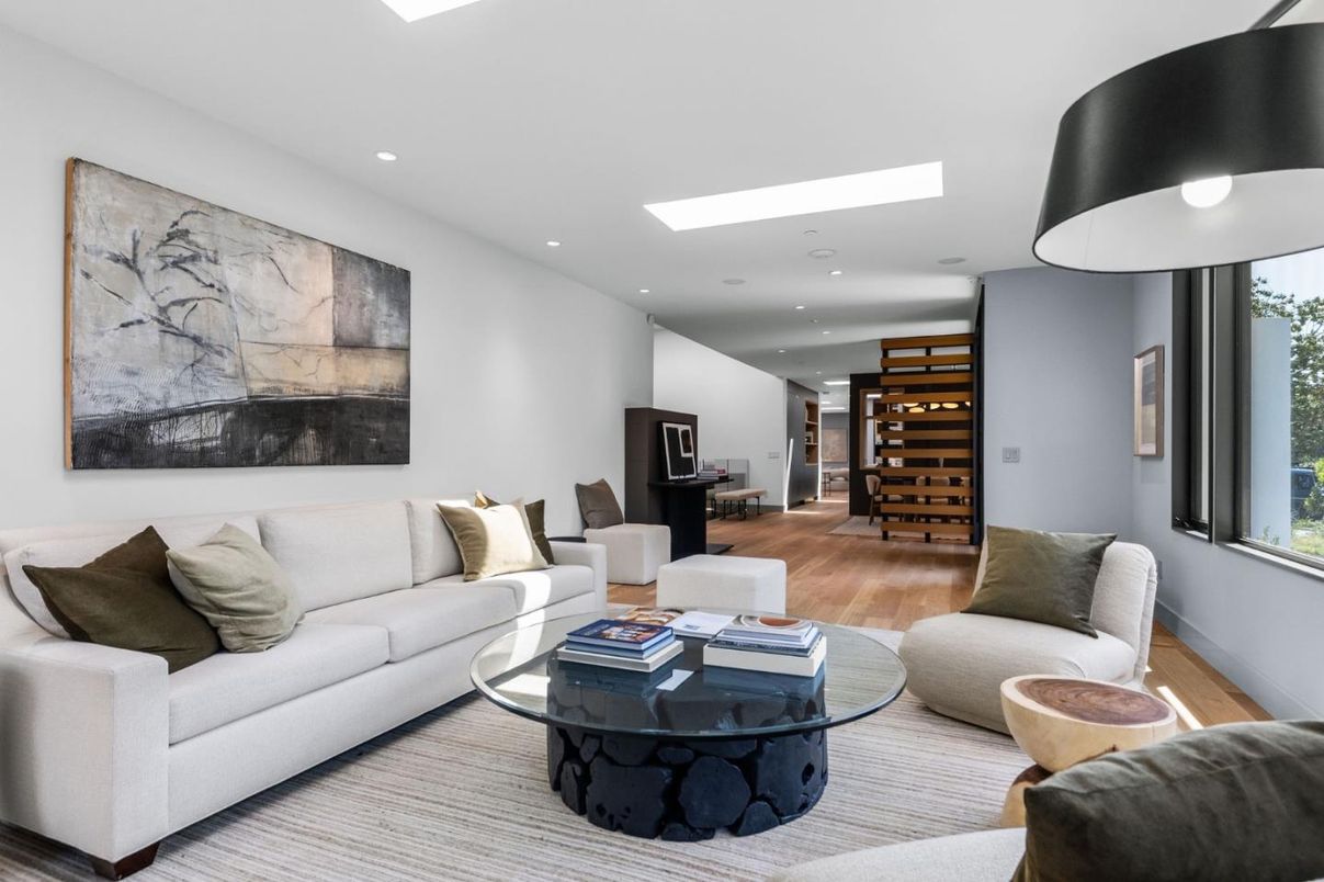 Interior, Living room, Piano, Recessed Lighting, Wood Texture Flooring