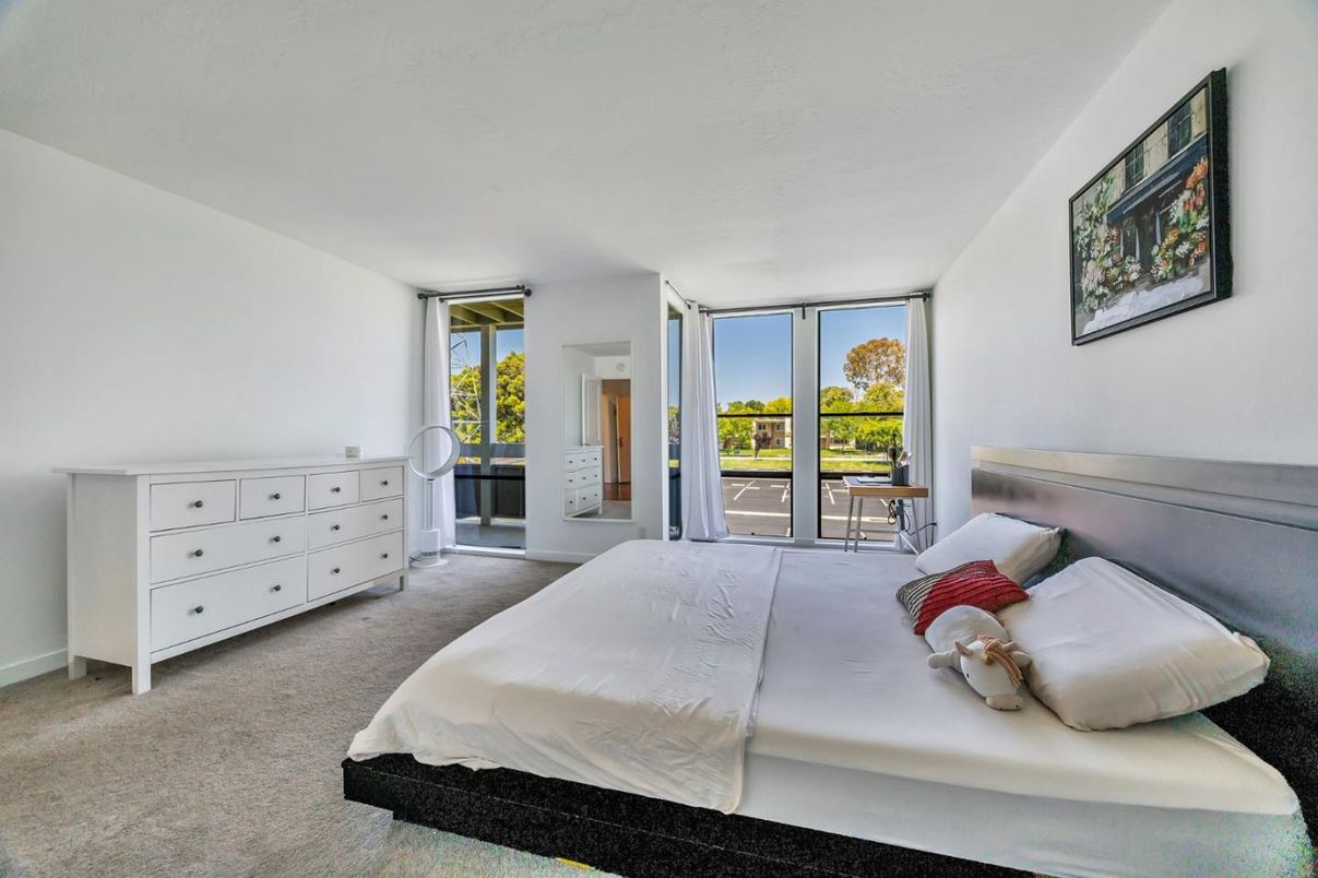 Fireplace, Interior, Kitchen, Living room, Pendant Lights, Recessed Lighting, Wood Texture Flooring