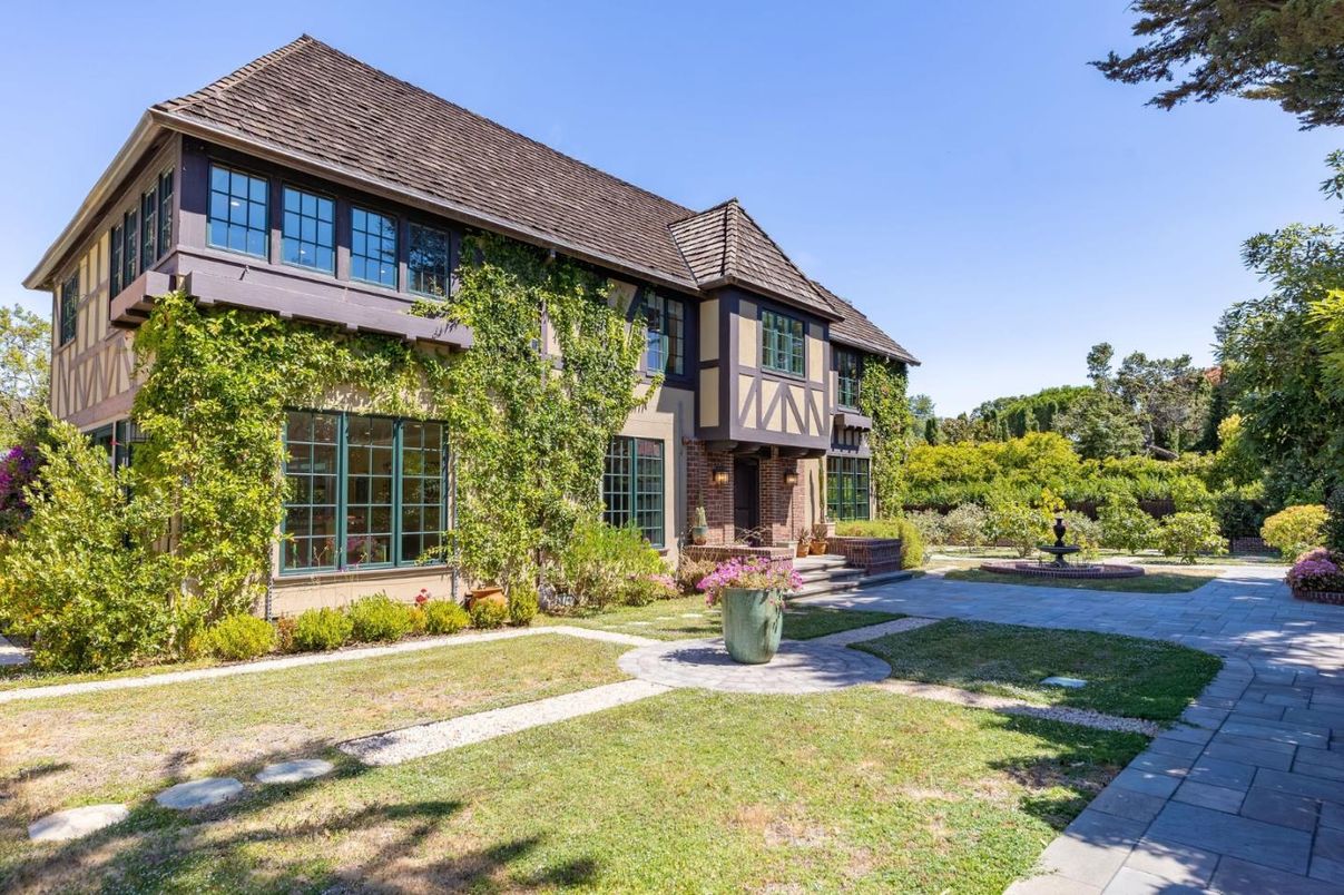 Backyard, Exterior, Facade, Tudor Revival