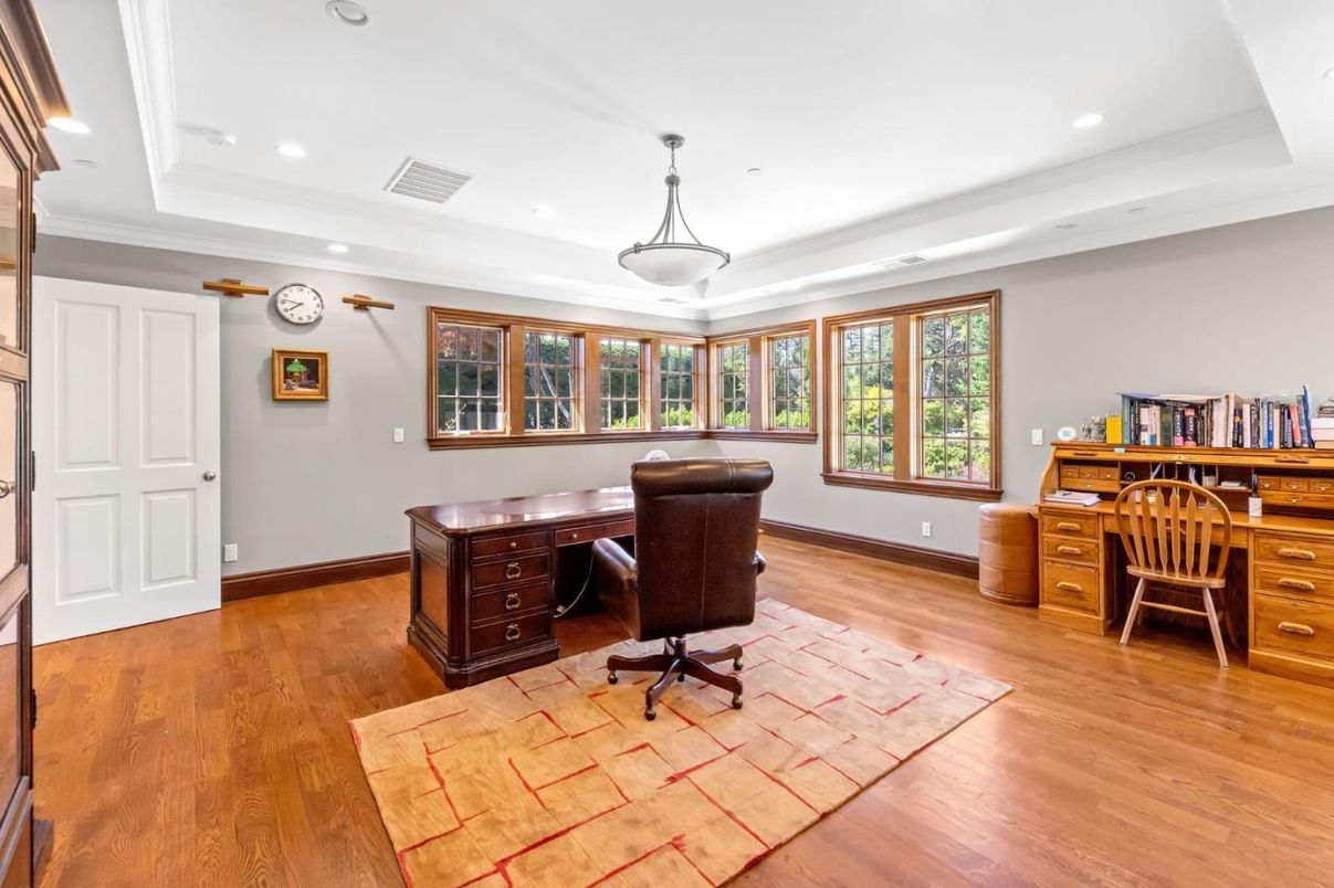Home Office, Interior, Pendant Lights, Recessed Lighting, Wood Texture Flooring