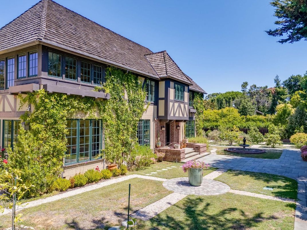 Backyard, Exterior, Facade, Brick Facade, Tudor Revival