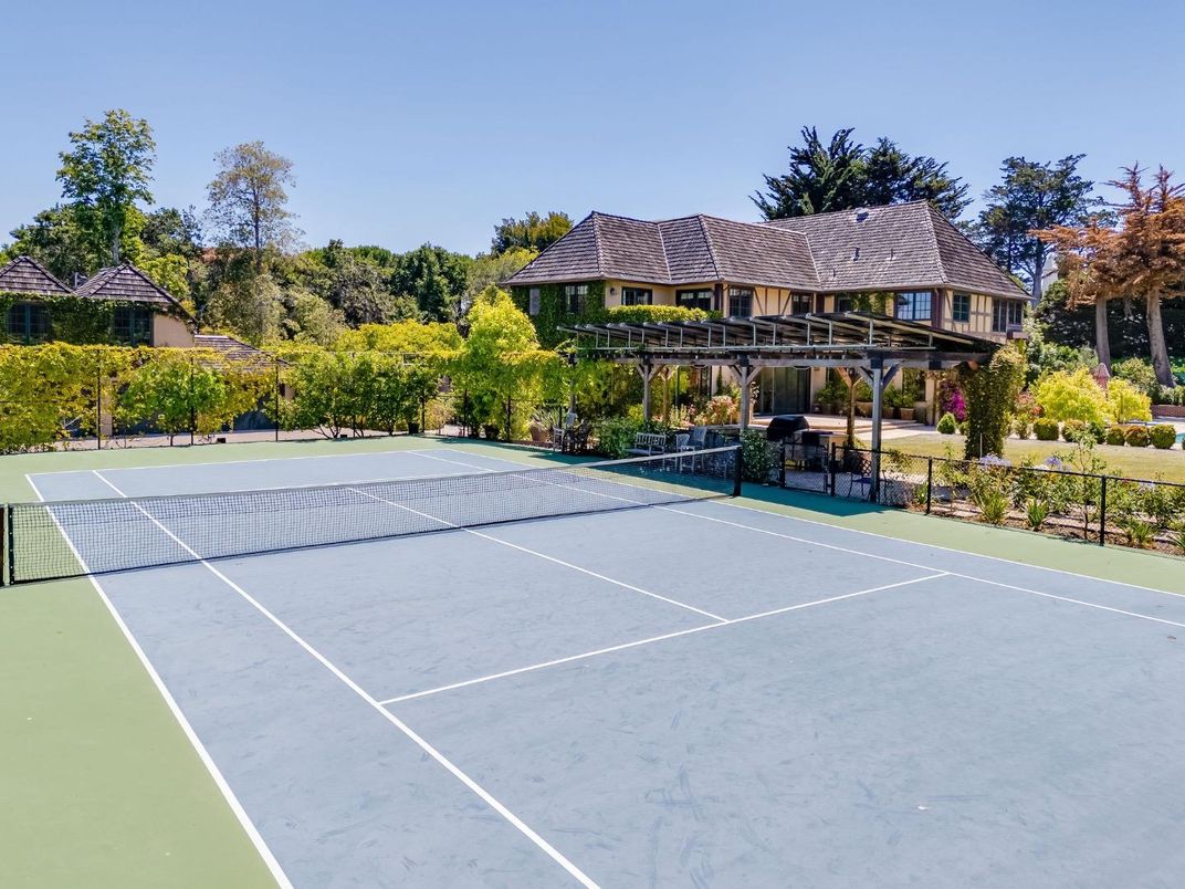 Exterior, Tennis Courts