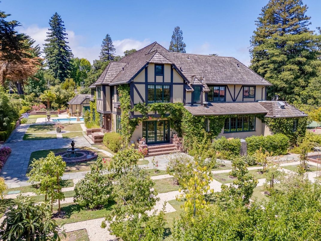 Backyard, Exterior, Facade, Tudor Revival