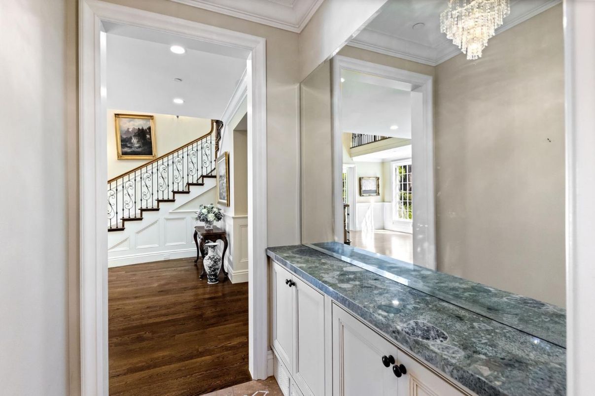 Chandelier, Interior, Recessed Lighting, Wood Texture Flooring