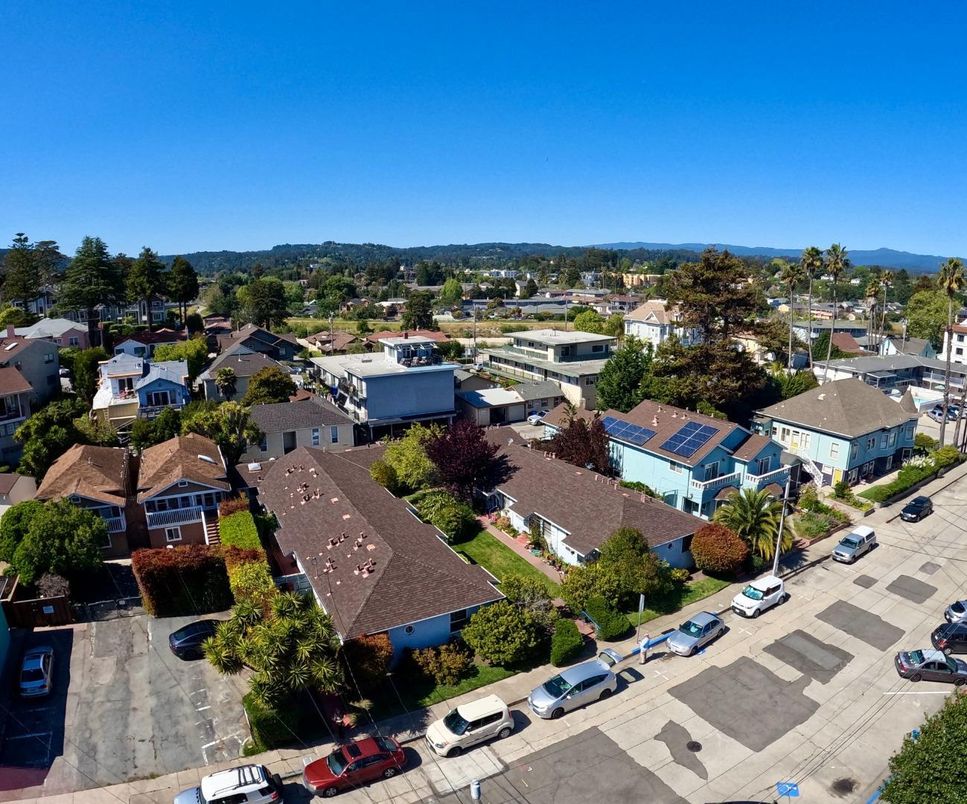 Exterior, Drone