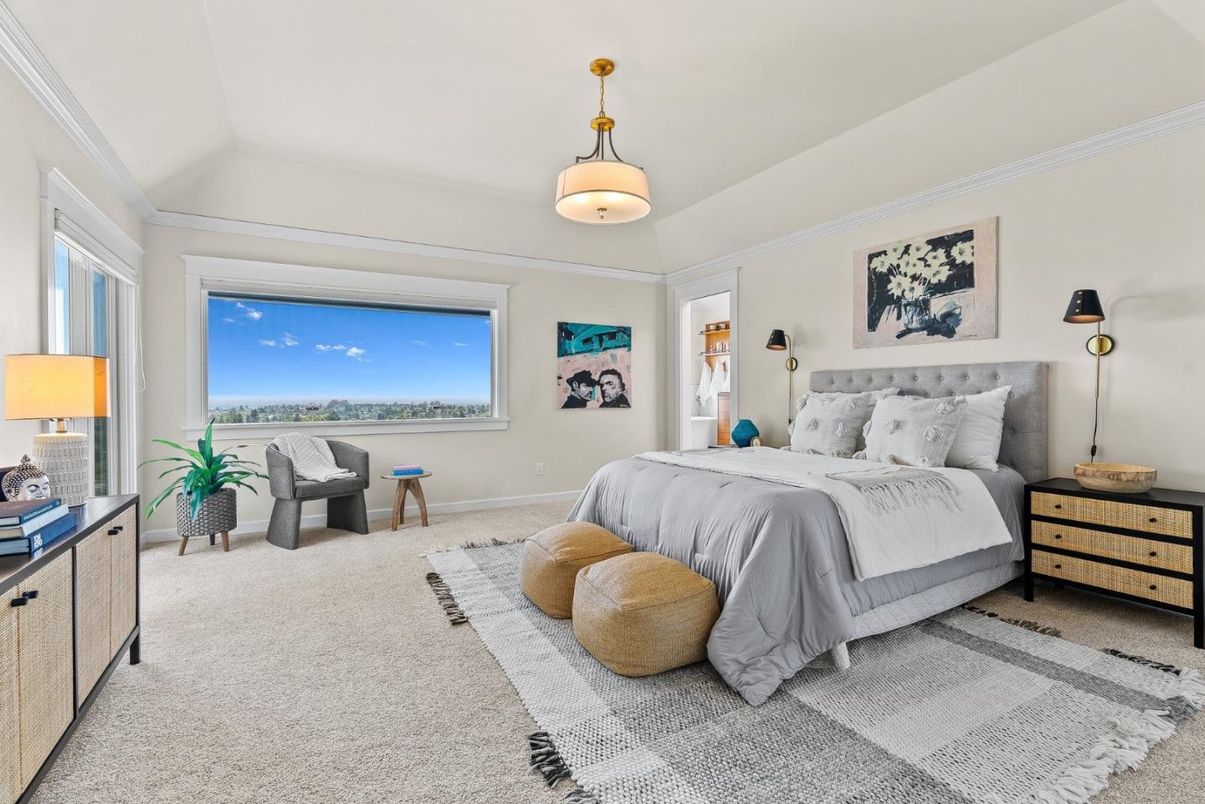Bedroom, Interior, Pendant Lights