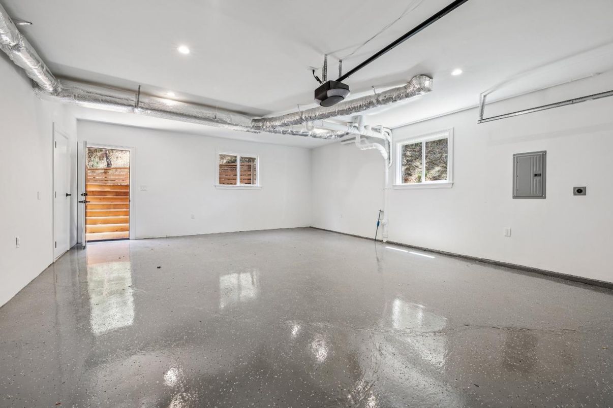 Garage, Interior, Recessed Lighting