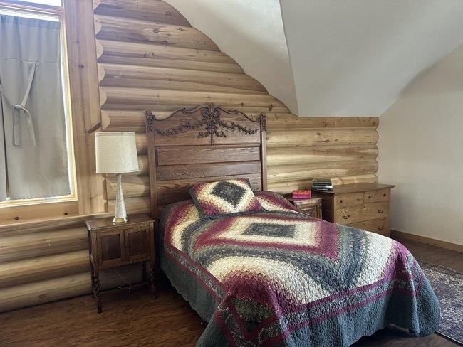 Bedroom, Interior, Wood Texture Flooring, Wooden Walls