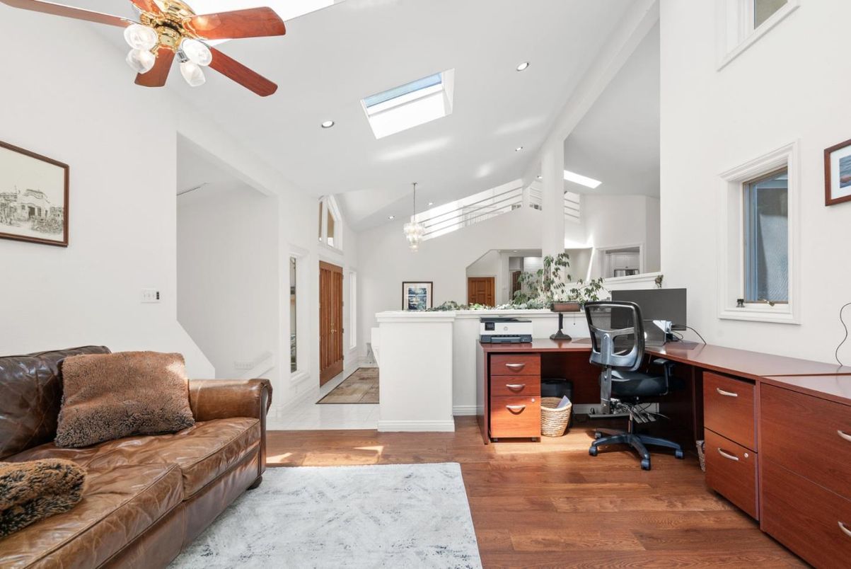 Chandelier, Home Office, Interior, Pendant Lights, Recessed Lighting, Wood Texture Flooring