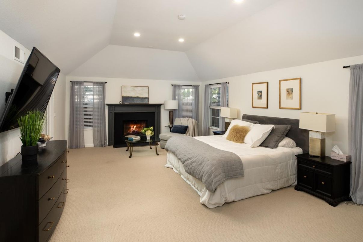 Bedroom, Fireplace, Interior, Recessed Lighting