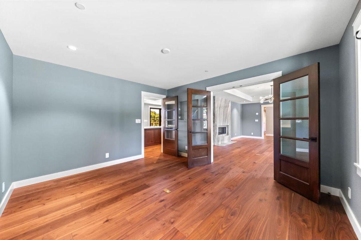 Empty room, Interior, Kitchen, Recessed Lighting, Wood Texture Flooring