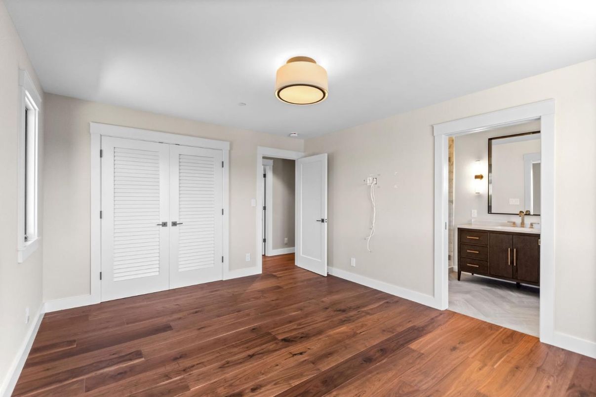 Bathroom, Empty room, Interior, Wood Texture Flooring