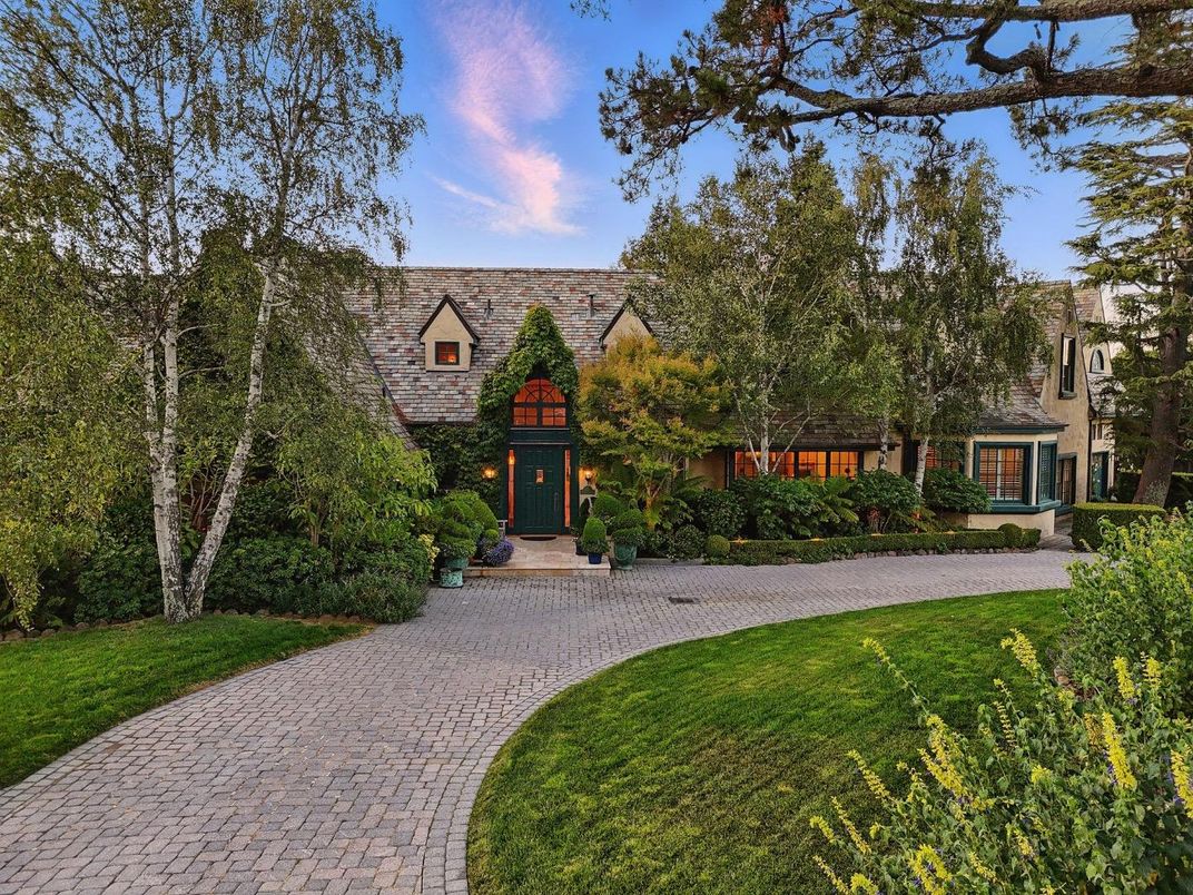 Backyard, Exterior, Facade, Tudor Revival