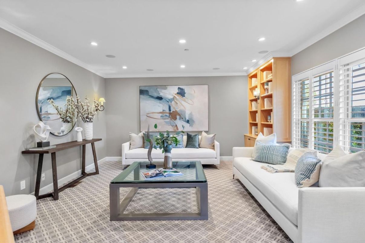 Interior, Living room, Recessed Lighting