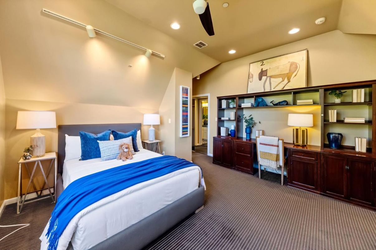 Bedroom, Interior, Recessed Lighting